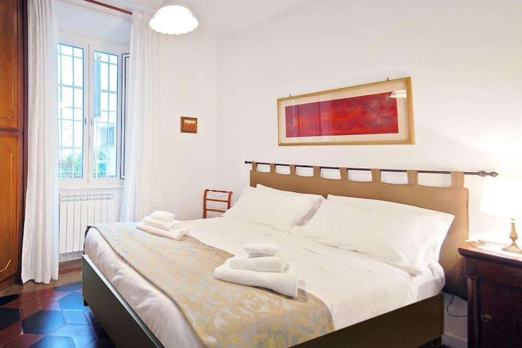 Near Colosseum By Varental 2Br + 1Sb Roma Ngoại thất bức ảnh