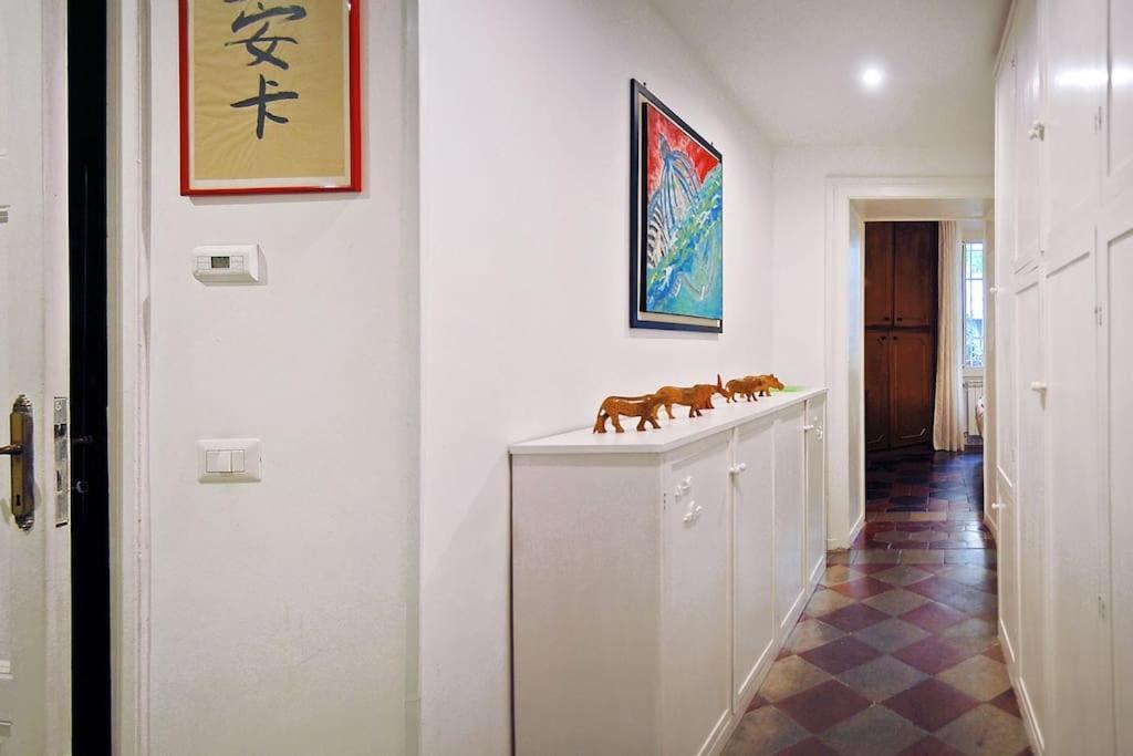Near Colosseum By Varental 2Br + 1Sb Roma Ngoại thất bức ảnh