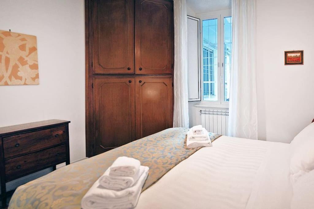 Near Colosseum By Varental 2Br + 1Sb Roma Ngoại thất bức ảnh